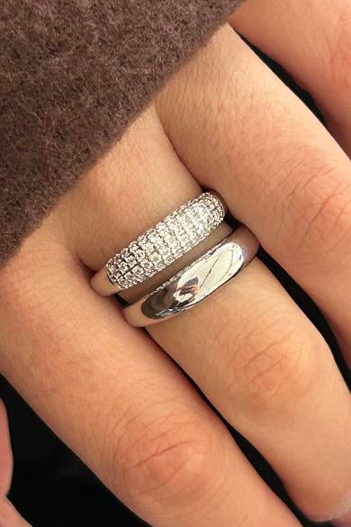 Gümüş Renk Taş Detaylı Ayarlanabilir Çelik Yüzük