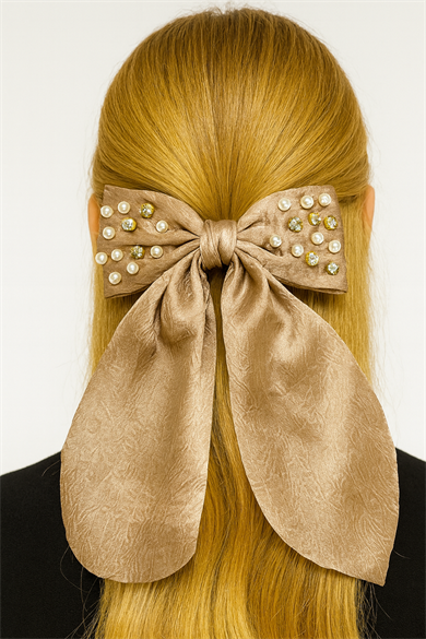 Kahve Renk Kurdele Figürlü İnci Ve Taş Detaylı Otomat Toka