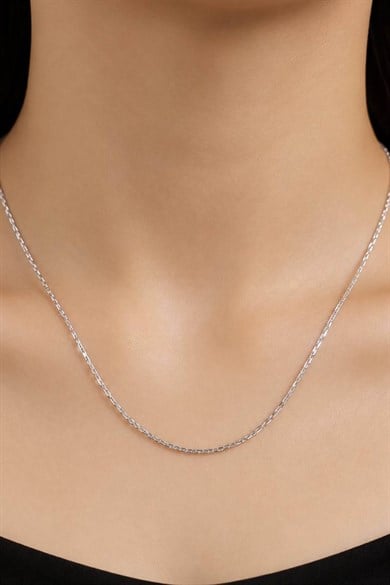 Gümüş  Renk Zincir Detaylı Xuping Kolye