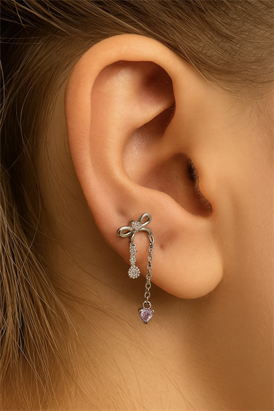 Gümüş Renk Kurdele Figürlü Sallantılı Cerrahi Çelik Tragus/Kıkırdak Küpe/Piercing (Tek)