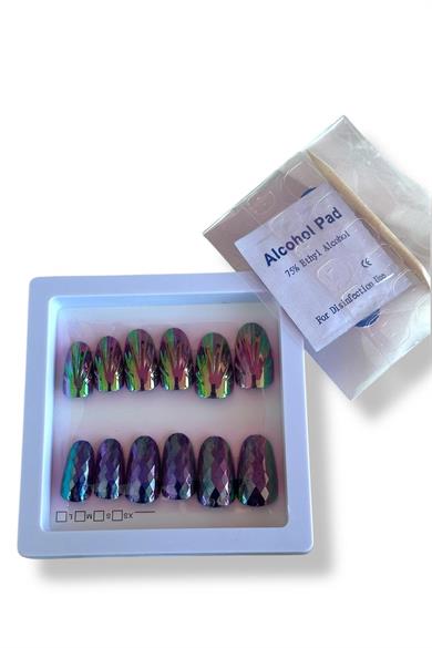 12li Mor Renk Karışık Figürlü Jel Görünümlü Takma Tırnak Set (Yapıştırıcılı)