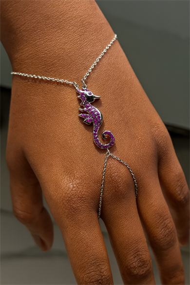 Gümüş Renk Deniz Atı Figürlü 14K Altın Kaplama TX Şahmeran