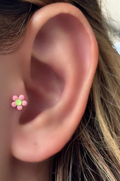 Pembe Renk Çiçek Figürlü Çelik Tragus/Kıkırdak Küpe/Piercing (Tek)