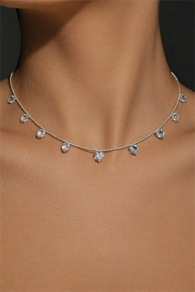 Gümüş Renk Kalp Figürlü Choker Kolye