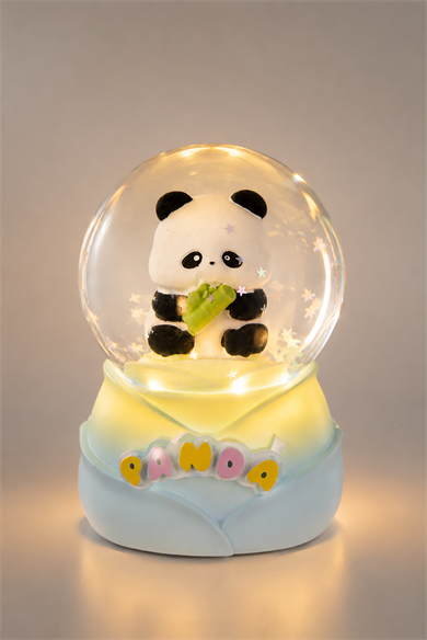 Mavi Renk Panda Figürlü Işıklı Küçük  Kar Küresi