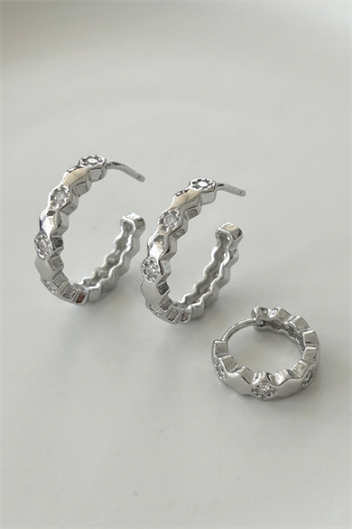 Gümüş Renk Taş Detaylı 3lü YSX Küpe Set