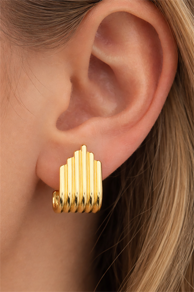 Altın Renk Çizgi Detaylı Çelik Küpe (Çift)