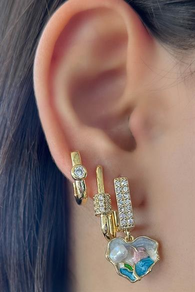 Altın Renk Taş Detaylı 3lü YSX Küpe Set