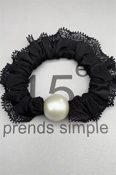 Siyah Renk İnci Detaylı Lastik Toka