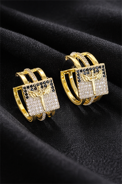 Altın Renk Üçlü Plaka Melek Figürlü Halka Küpe (Çift)