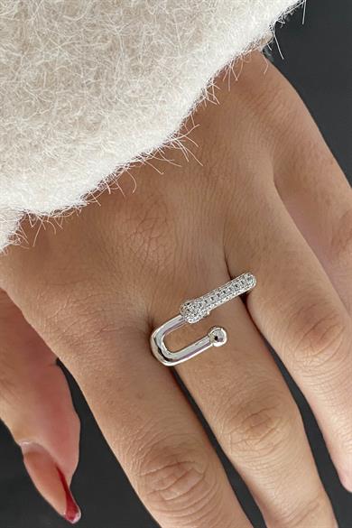 Gümüş Renk Taş Detaylı Ayarlanabilir Çelik Yüzük