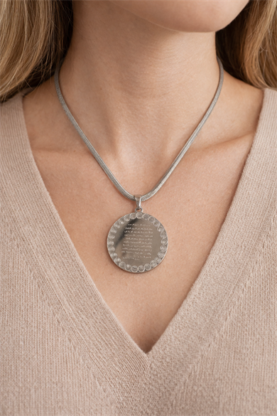 Gümüş Renk Ayet Yazılı Çelik Kolye