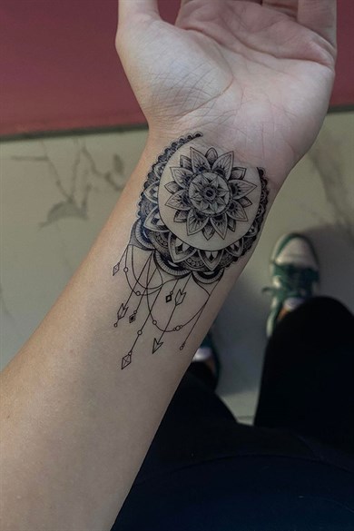 Düş Kapanı Mandala Mini Geçici Dövme Tattoo