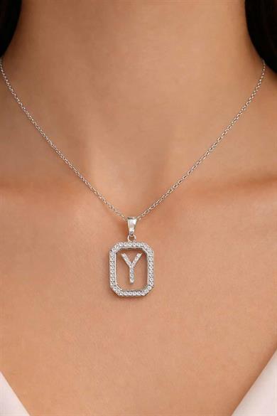 Gümüş Renk Y Harf Taş Detaylı Çelik Kolye