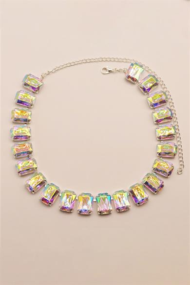 Gümüş Renk Hologram Taş Detaylı Tasarım Abiye Kolye