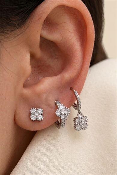 Gümüş Renk Taş Detaylı 3lü YSX Küpe Set