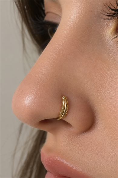 Altın Renk Yaprak Detaylı Cerrahi Çelik Deliksiz Kulak/Burun Piercing 