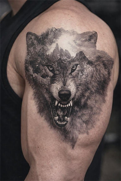 Geçici Kurt Figürlü Dövme Tattoo