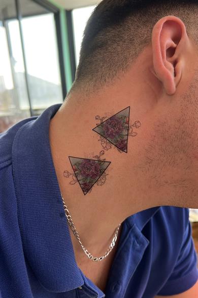 Geçici Çiçek Figürlü Mini Dövme Tattoo