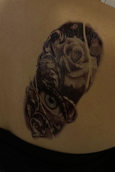 Geçici Göz Ve Gül Figürlü Dövme Tattoo