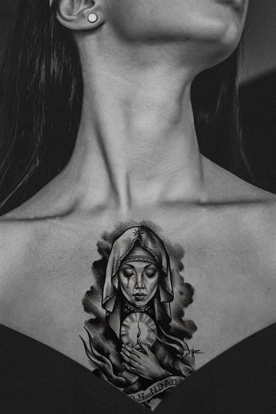Geçici Kadın Figürlü Dövme Tattoo