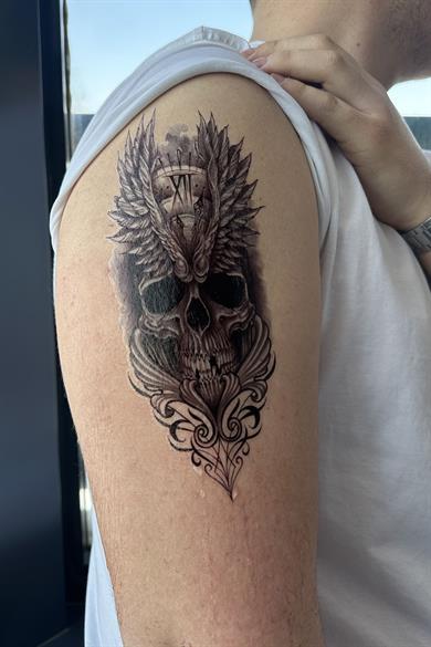 Geçici Kuru Kafa Figürlü Büyük Boy Dövme Tattoo