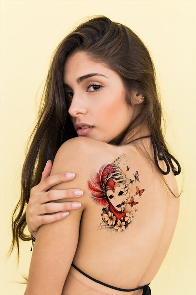 Geçici Maske ve Kelebek Dövme Tattoo