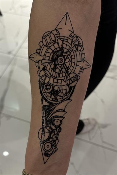 Geçici Mekanik Figürlü Dövme Tattoo