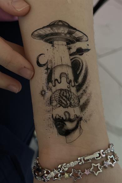 Geçici Uzay Mekiği Figürlü Mini Dövme Tattoo