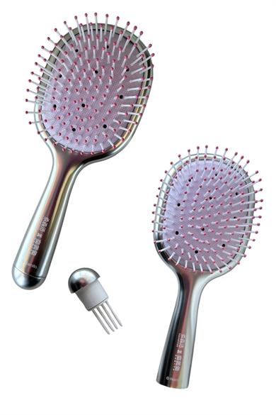 Gümüş Renk Charmlı Saç Tarama Fırçası/ Tarak