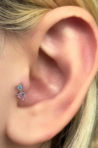 Gümüş Renk Kalp Detaylı Taşlı Cerrahi Çelik Tragus/Kıkırdak Küpe/Piercing (Tek)