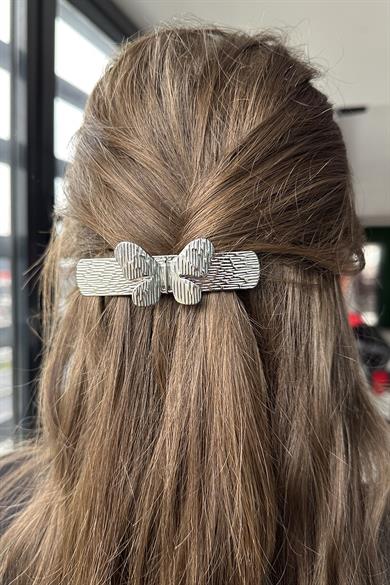 Gümüş Renk Kelebek Figürlü Metal Otomat Toka