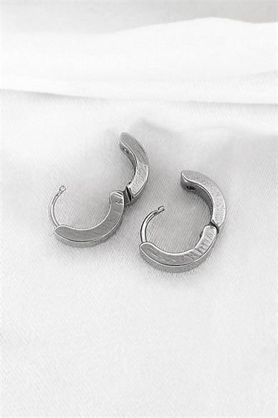 Gümüş Renk Kurukafa Desenli Unisex Halka Çelik Küpe (Çift)