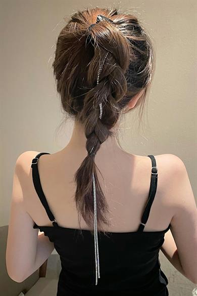 Gümüş Renk Su Yolu Saç Işıltısı Yan Postiş