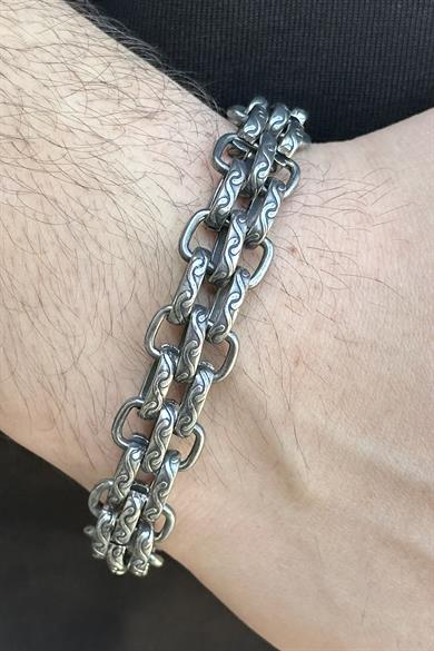 Gümüş Renk Zincir Detaylı Erkek Çelik Bileklik