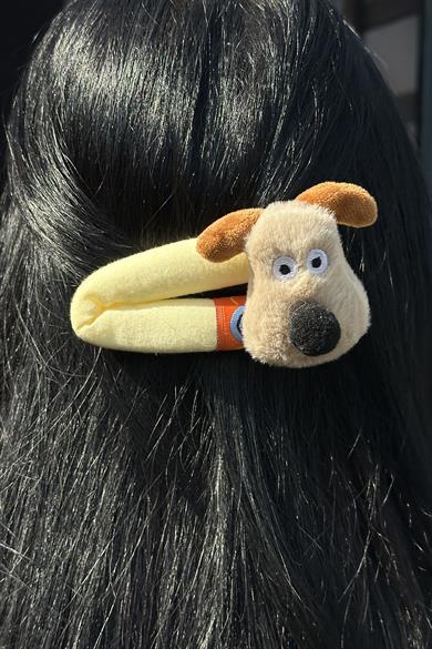 Karışık Renk Köpek Figürlü Yan Toka