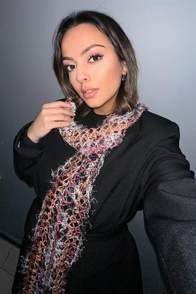 Karışık Renk Örgü Detaylı Şal