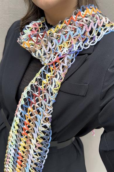 Karışık Renk Örgü Detaylı Şal