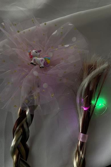 Karışık Renk Unicorn Figürlü Örgü Saç Detaylı Işıklı Toka