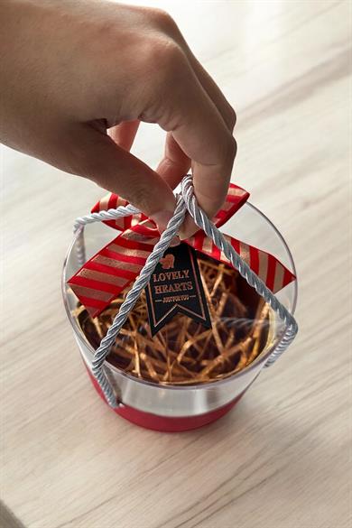 Kırmızı Renk Hediye Kutusu