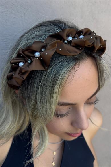 Koyu Kahve Renk Taş Ve İnci Detaylı Taç