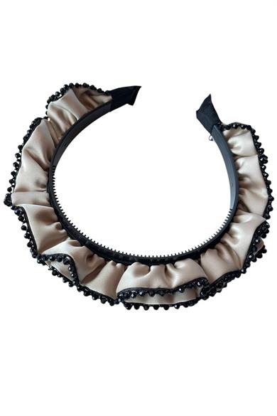 Krem Renk Boncuk Detaylı Taç