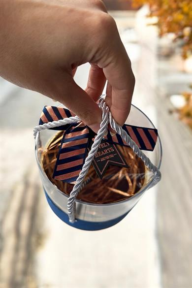 Mavi Renk Hediye Kutusu