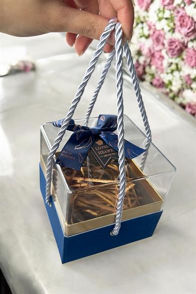 Mavi Renk Hediye Kutusu