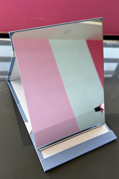 Mavi Renk Kız Figürlü Katlanabilir Masa Aynası