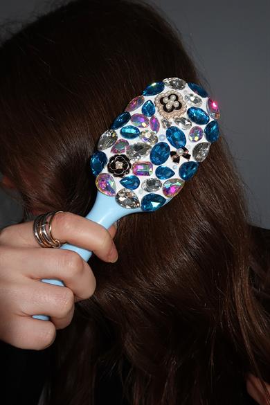 Mavi Renk Taş Ve İnci Detaylı Saç Tarama Fırçası/ Tarak