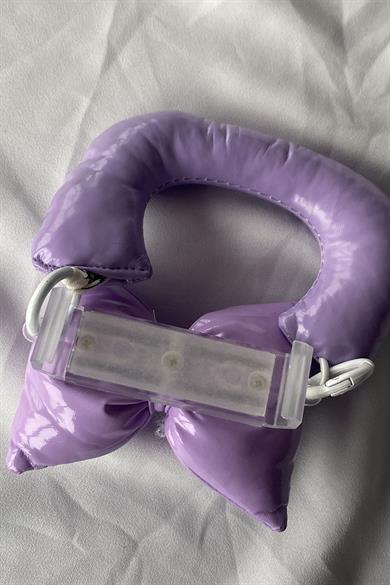 Mor Renk Fiyonk Figürlü Telefon Aksesuarı