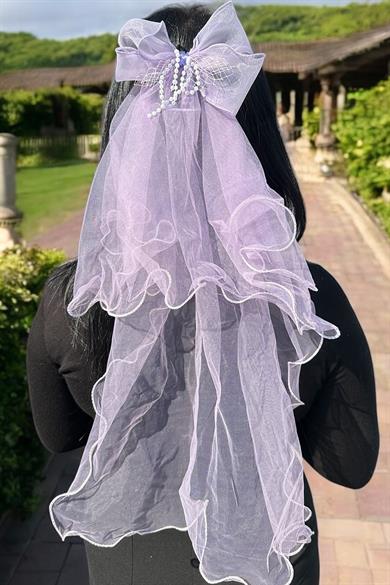 Mor Renk Kurdele Figürlü Duvak Detaylı Pens Toka