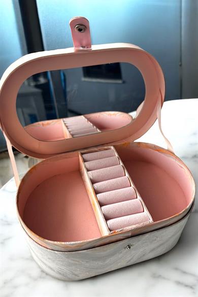 Pembe Renk Ayna Detaylı Takı Organizeri