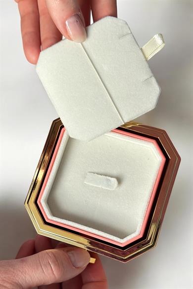 Pembe Renk Gül Figürlü Karton Çanta Hediyeli Hediye Kutusu 